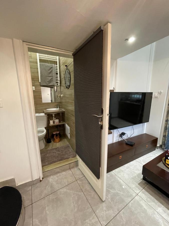 Eve Home Yaoundé Exteriör bild